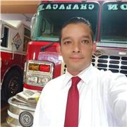 Profesor de riesgo laborales soy bombero en actividad con conocimientos en primeros auxilios emergencias matpel, etc.